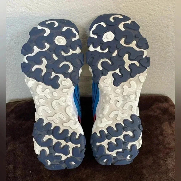 Nike react Vision shoes - Picture 7 of 7